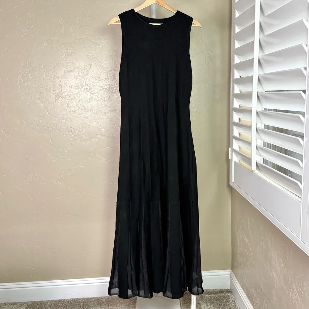 Sold - Picture 5 of 12